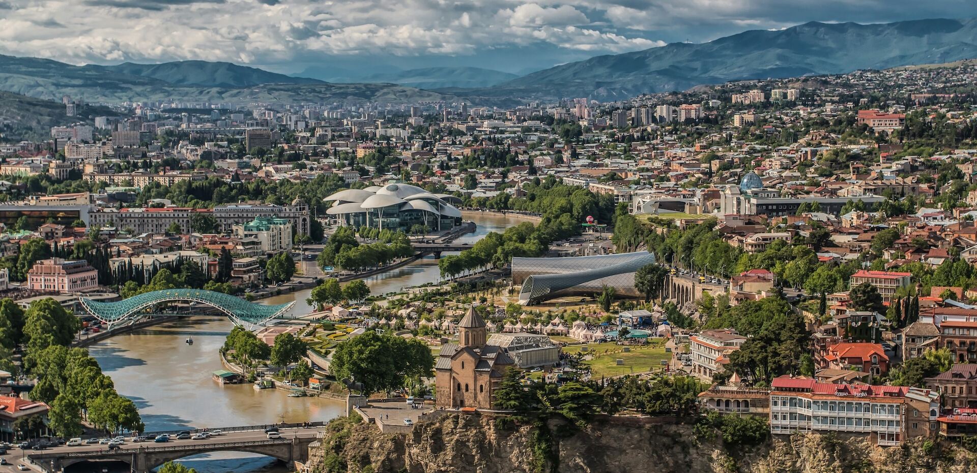 საქართველოს გამორჩეული ადგილები 6 დღეში თბილისი ყაზბეგი სიღნაღი ქუთაისი ბორჯომი